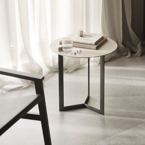 Tavolo d'appoggio contemporaneo - KABI - TREKU - in rovere / in noce / in legno laccato