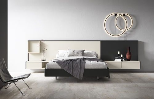 Testiera per letto matrimoniale - EVER: Comp.100 - MUEBLES MESEGUE, S.A. - contemporanea / in legno / su misura