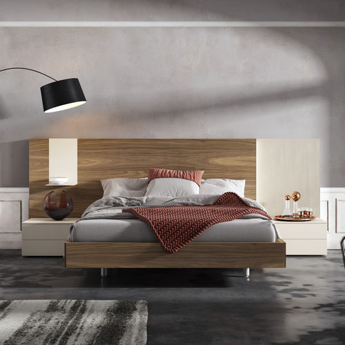 Testiera per letto matrimoniale - WALL: comp.114 - MUEBLES MESEGUE, S.A. - contemporanea / impiallacciata in legno / in MDF laccato