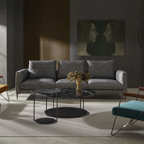 Divano contemporaneo - SLIM - FRAJUMAR- BELTA - in tessuto / con braccioli / con cuscino rimovibile