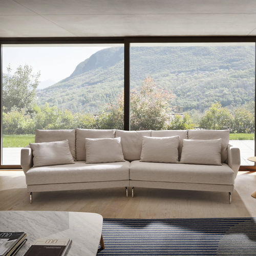 Divano contemporaneo - ERIK - FRAJUMAR- BELTA - in tessuto / con braccioli / con cuscino rimovibile