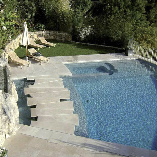 Bordo di piscina in pietra - TANGO - Manzi Marmi S.r.l.