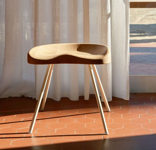 Sgabello contemporaneo - N° 307 - vitra USA - in rovere / con supporto in acciaio verniciato a polvere / contract