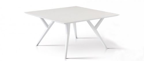 Tavolo contemporaneo - GIO T|Q - SAI industry - in calcestruzzo / quadrato / bianco