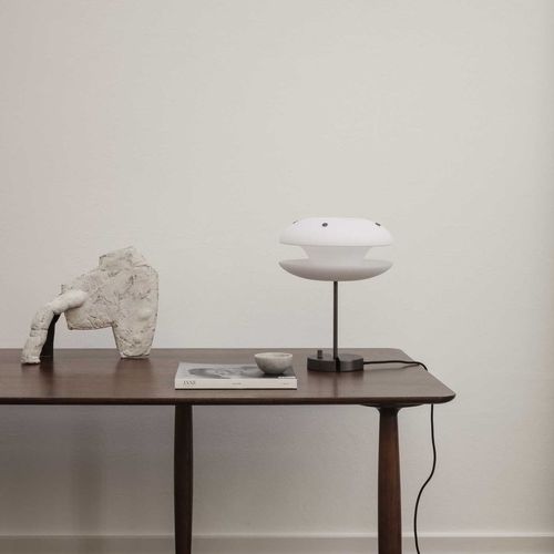 Lampada da tavolo - YOYO - NORR11 - in ferro / in vetro opalescente / contemporanea