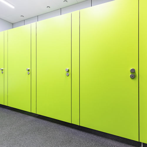 Cabina per bagni pubblici in laminato - PRIMO Kn - KEMMLIT-Bauelemente GmbH - polimerica / per toilette / per interni