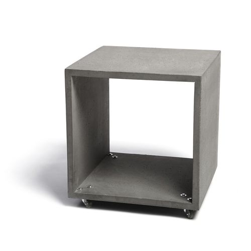 Tavolino basso contemporaneo - MENSA ROTA - Urbi et Orbi - in calcestruzzo / rettangolare / con rotelle