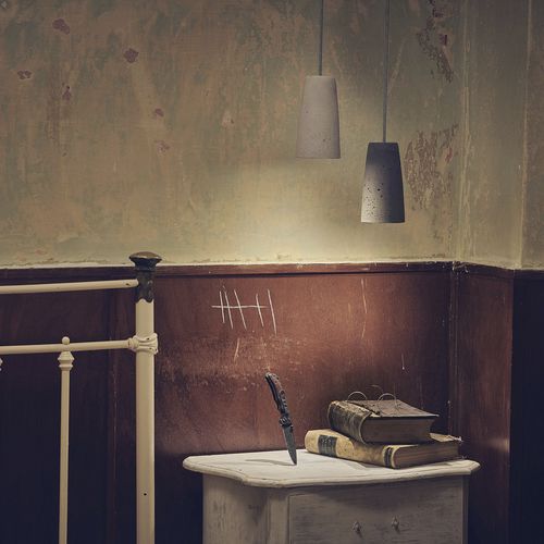 Lampada a sospensione - PHARI - Urbi et Orbi - in calcestruzzo / contemporanea / con cavo