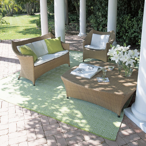 Divano classico - AMARI VITA - JANUS et Cie - da giardino / multicolore / in fibre sintetiche