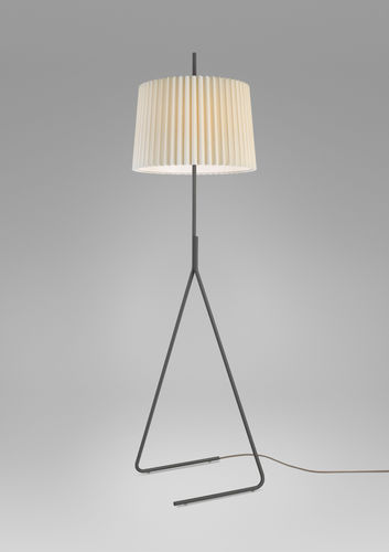 Lampada da terra - FLIEGENBEIN BL - Kalmar Werkstaetten - in seta / in metallo / contemporanea