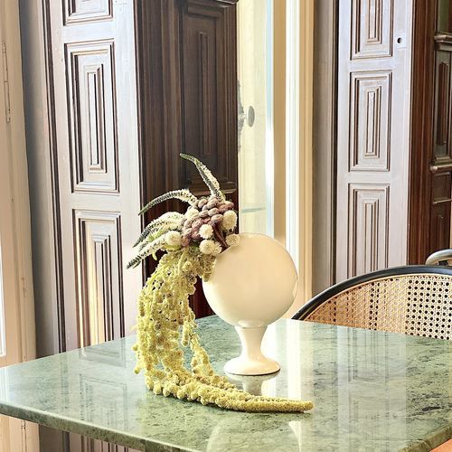 Vaso contemporaneo - SOUVENIR_white gloss - neo - in ceramica / fatto a mano / da tavolo