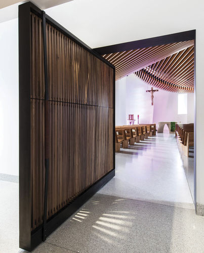 Porta da interno - St. Mary Chapel - USA - FritsJurgens - in noce / in acciaio / a bilico con asse laterale
