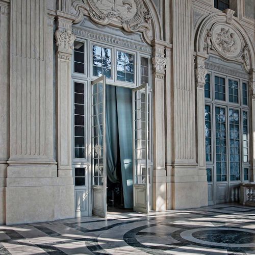 Porta d'ingresso - Palazzo Madama - Turn, Italien - FritsJurgens - in legno / a bilico con asse laterale / tradizionale