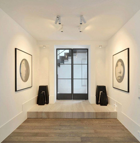 Porta da interno - Stuttgart, Germany - FritsJurgens - in acciaio / a bilico con asse laterale / contemporanea