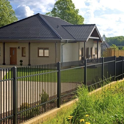 Recinzione a lamelle - CLASSIC  - WISNIOWSKI - in rete metallica / a sbarre / da giardino