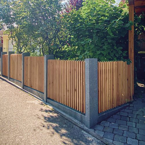 Recinzione a lamelle - STABELLO - Braun Wuerfele - da giardino / in larice / dritta