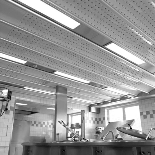 Soffitto ventilato professionale - SPANTILE CEILING - Vianen Kitchen Ventilation