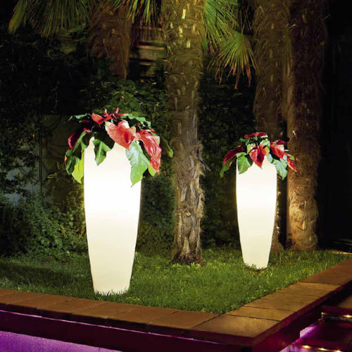 Vaso da giardino in plastica - OBICE  - VGnewtrend - conico / luminoso / Made in Italy