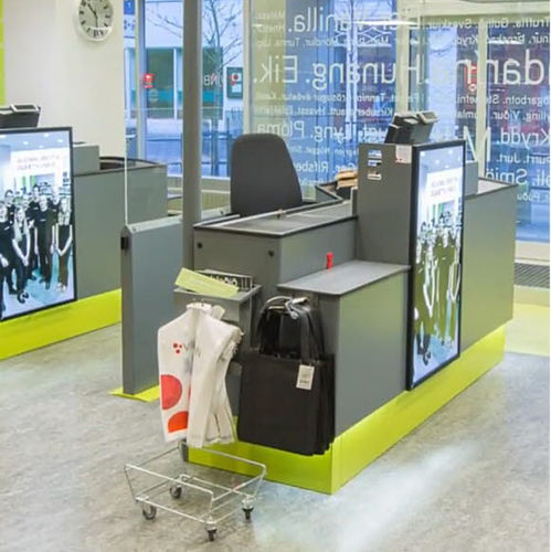 Banco cassa per supermercato contract - CARISMA - La Fortezza S.p.A.
