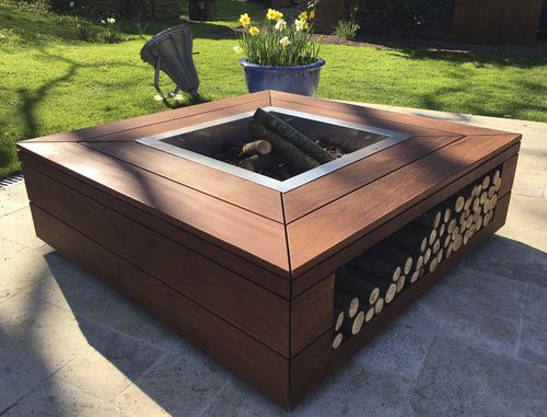 Braciere da giardino a legna - STOCKER - KUB BRASERO - in legno / con barbecue