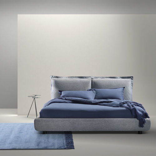 Letto matrimoniale - Face - My Home Collection - contemporaneo / imbottito / con testiera