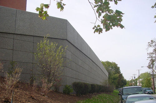 Muro di contenimento in cemento armato - ALBANY MEDICAL CENTER - The Fort Miller Co. - modulare / prefabbricato / per strada