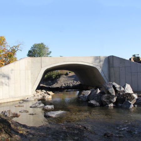 Ponte in calcestruzzo - O-SERIES® - Contech - ad arco / prefabbricato / modulare