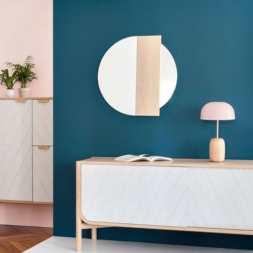 Specchio a muro - CHARLOTTE - Harto - contemporaneo / rotondo / in legno