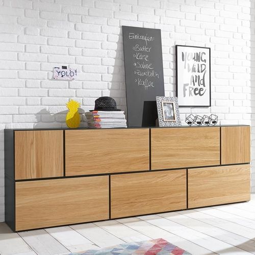Credenza contemporanea - TO GO - NOW! By Hülsta - impiallacciata in legno / in quercia naturale / nera