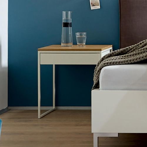 Comodino contemporaneo - CT 17 - NOW! By Hülsta - in noce / con supporto in metallo / quadrato