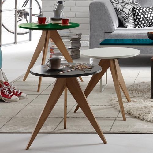Tavolo d'appoggio contemporaneo - CT 71 - NOW! By Hülsta - in noce / in legno laccato / in quercia naturale