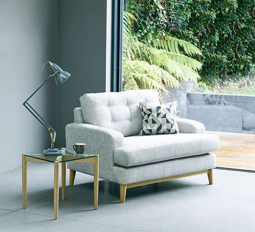 Tavolo d'appoggio contemporaneo - CHESHAM - ercol - in rovere / in vetro / quadrato