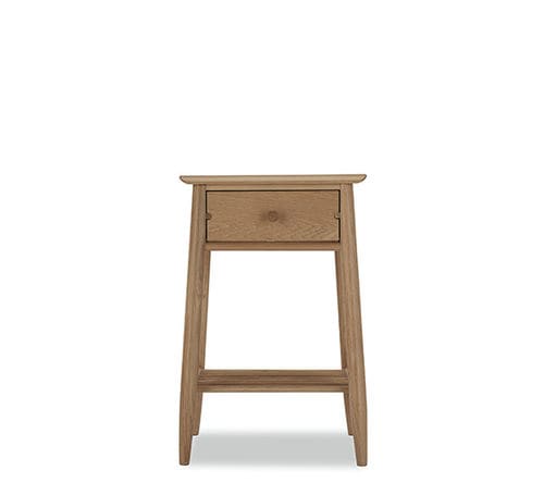 Tavolo d'appoggio contemporaneo - HARTWELL  - ercol - in rovere / quadrato / con cassetti