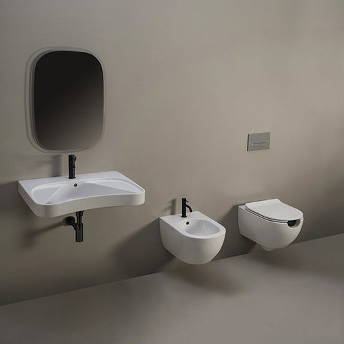 WC con doccetta integrata - AP115SE - FLAMINIA - sospeso / in ceramica / per bagno pubblico