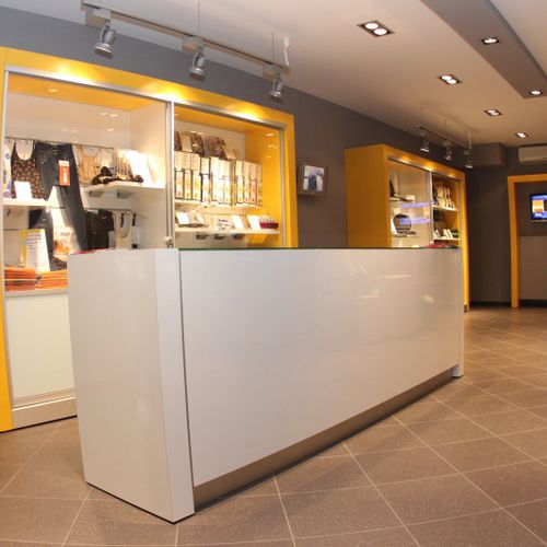 Banco reception in laminato - ARMET BIS SP.Z O.O. 
