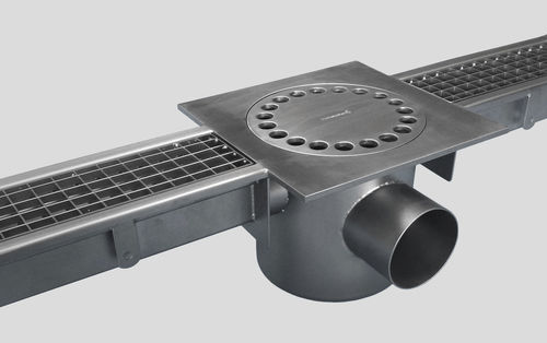 Canaletta con griglie - 2050 - Inoxsystem S.r.l. - griglia in acciaio inox / da pavimento / di recupero acque meteoriche