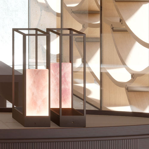 Lampada da tavolo - EGLI  - DIMENSIONE CHI WING LO - in metallo / contemporanea / a batteria ricaricabile