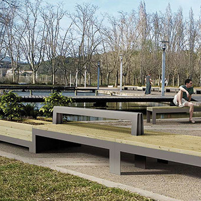 Panca per spazi pubblici contemporanea - BASICA - Colomer - in legno / in acciaio / con schienale