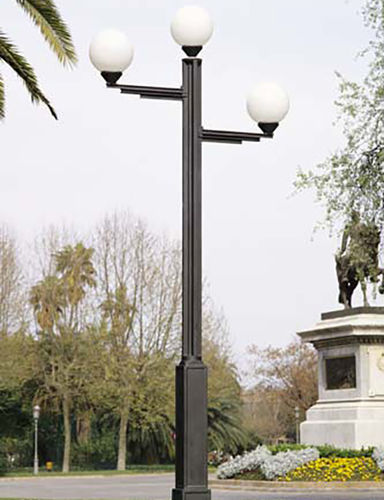 Lampione urbano - ESPAÑOLETO - Colomer - contemporaneo / in ghisa / in zinco