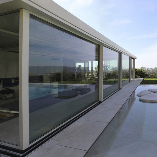 Vetrata scorrevole - Vetrate - STUDIO 66 - Outdoor Creations - a fisarmonica / a 3 ante / a 2 ante
