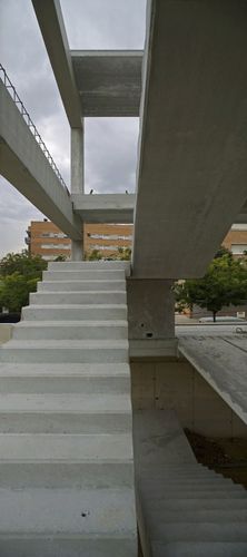 Scala dritta - HORMIPRESA - a L / con gradini in calcestruzzo / con struttura in calcestruzzo