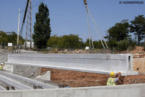 Trave in cemento precompresso - CIVIL TWIN™  - HORMIPRESA - in calcestruzzo prefabbricato / a T / per solaio
