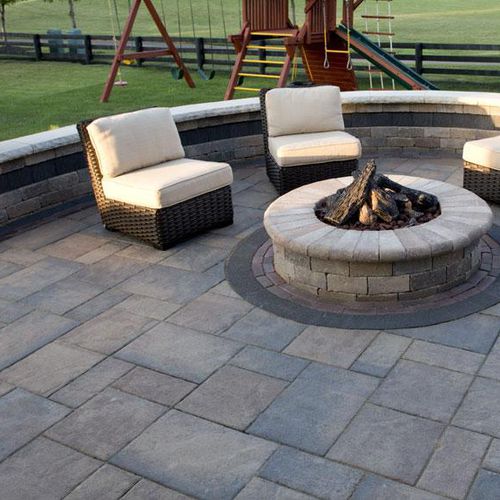 Pavé in pietra ricostituita - BEACON HILL FLAGSTONE™ - UNILOCK - da esterno / per pedoni / per spazio pubblico