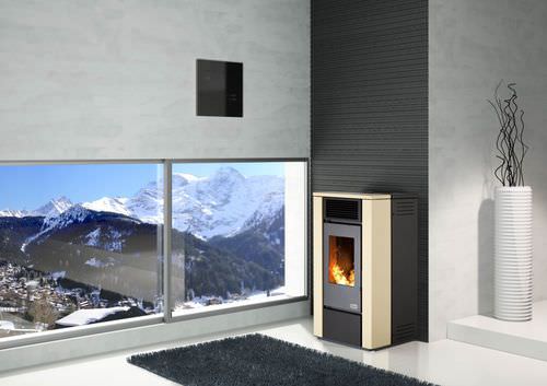 Stufa a pellet - PARIGI  - KARMEK ONE SRL - contemporanea / in acciaio