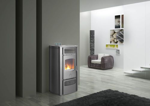 Stufa a pellet - MARYLIN  - KARMEK ONE SRL - contemporanea / in acciaio