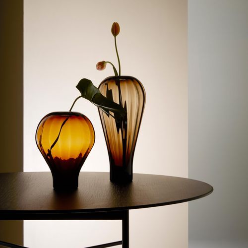Vaso contemporaneo - LUFT  - Fogia - in vetro soffiato / di Luca Nichetto