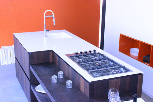 Piano di lavoro in Solid Surface - 3 - V-korr Creative Surface - da cucina