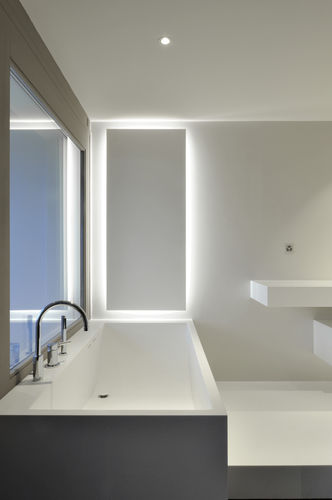 Bagno contemporaneo - 2 - V-korr Creative Surface - in Solid Surface