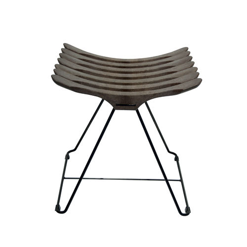 Sgabello contemporaneo - ESQUELETO - A lot of Brasil - in legno / con supporto in acciaio / a slitta