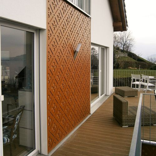 Rivestimento di facciata perforato - CELLON - PRIVATE HOUSE - Bruag Design Factory AG - in pannelli / in HPL / di grande formato